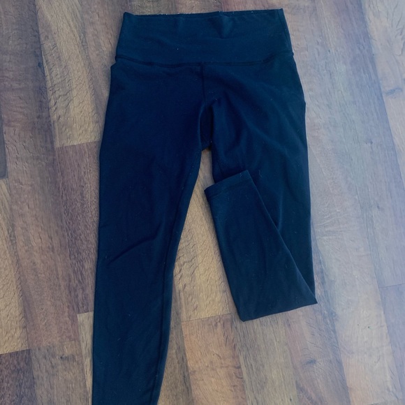 black lululemon leggings - Picture 2 of 3